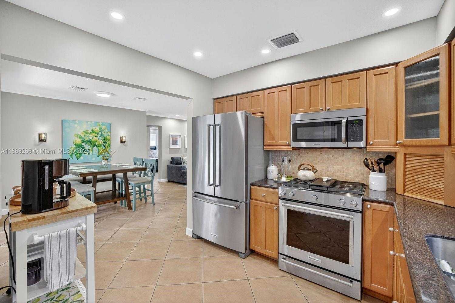 Small Image of 301 NORTH EAST 48TH ST, Oakland Park Number 19