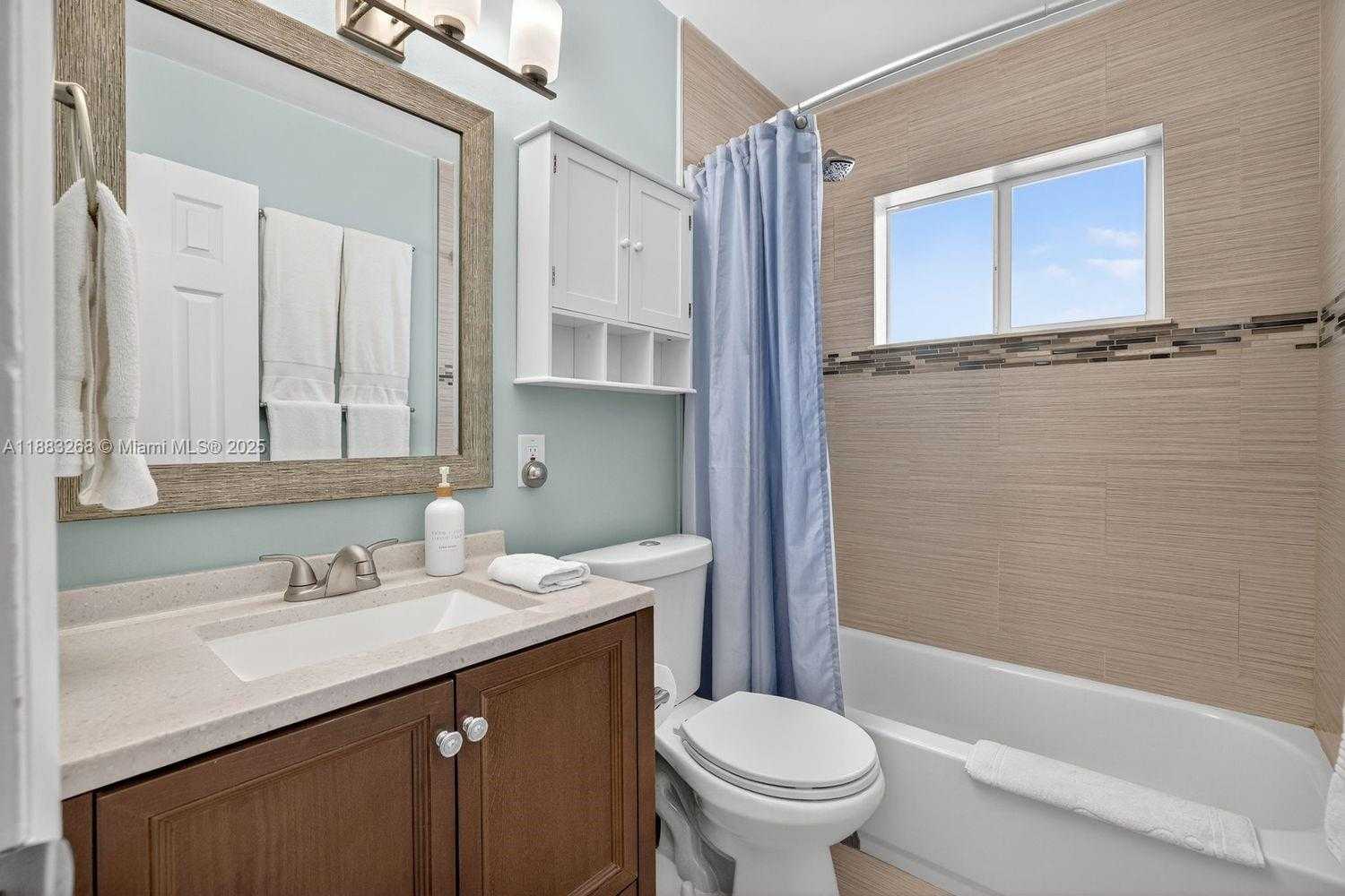 Small Image of 301 NORTH EAST 48TH ST, Oakland Park Number 24