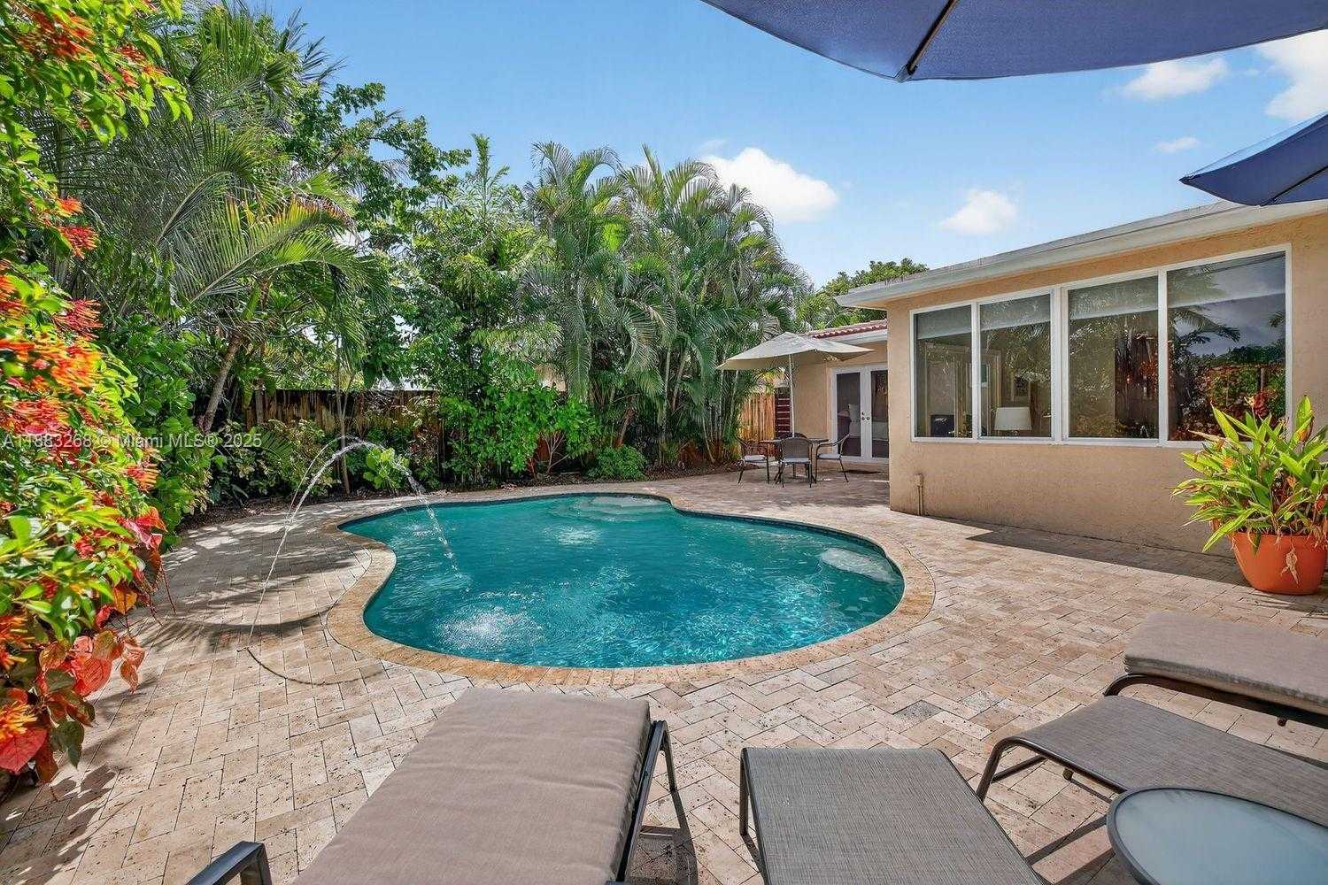 Small Image of 301 NORTH EAST 48TH ST, Oakland Park Number 6