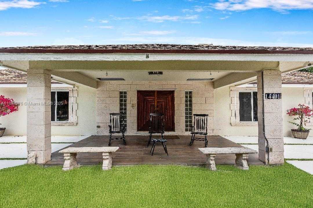 Small Image of 14401 SOUTH WEST 23RD ST, Davie Number 11