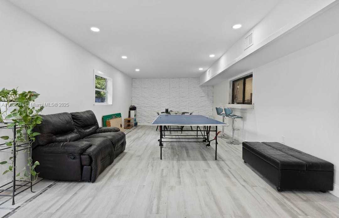 Small Image of 14401 SOUTH WEST 23RD ST, Davie Number 2