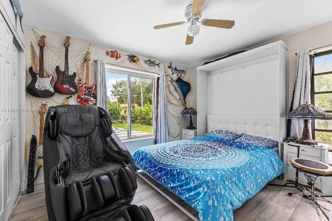 Small Image of 14401 SOUTH WEST 23RD ST, Davie Number 27