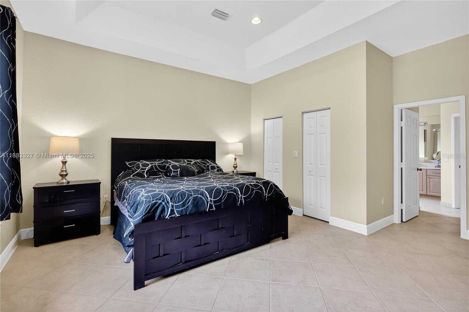 Small Image of 27601 SOUTH WEST 152ND CT, Homestead Number 10