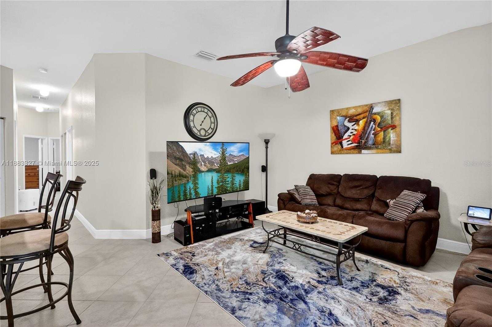 Small Image of 27601 SOUTH WEST 152ND CT, Homestead Number 13
