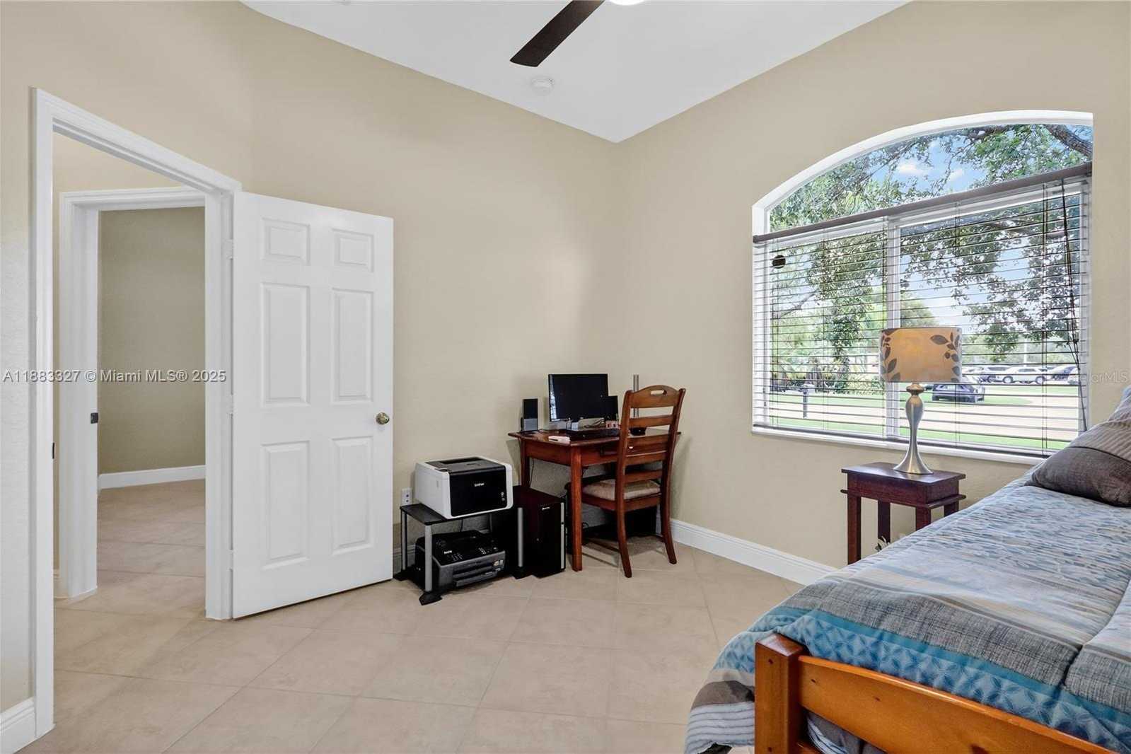 Small Image of 27601 SOUTH WEST 152ND CT, Homestead Number 18