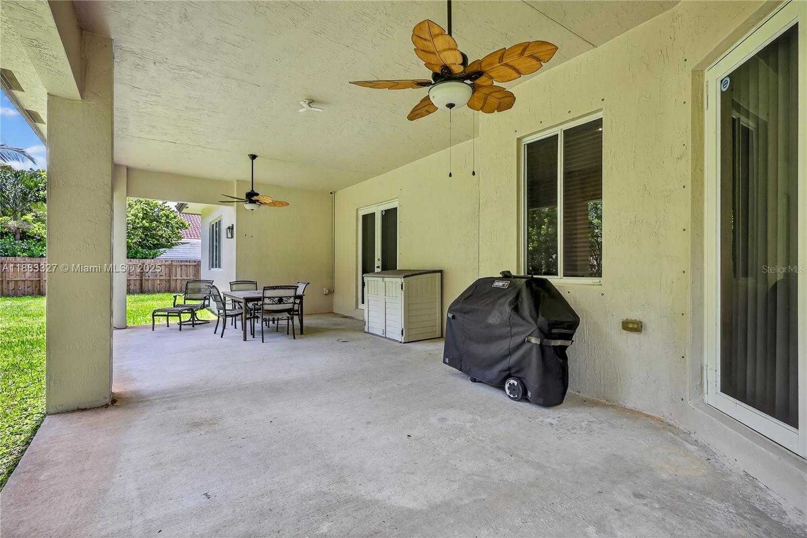 Small Image of 27601 SOUTH WEST 152ND CT, Homestead Number 26
