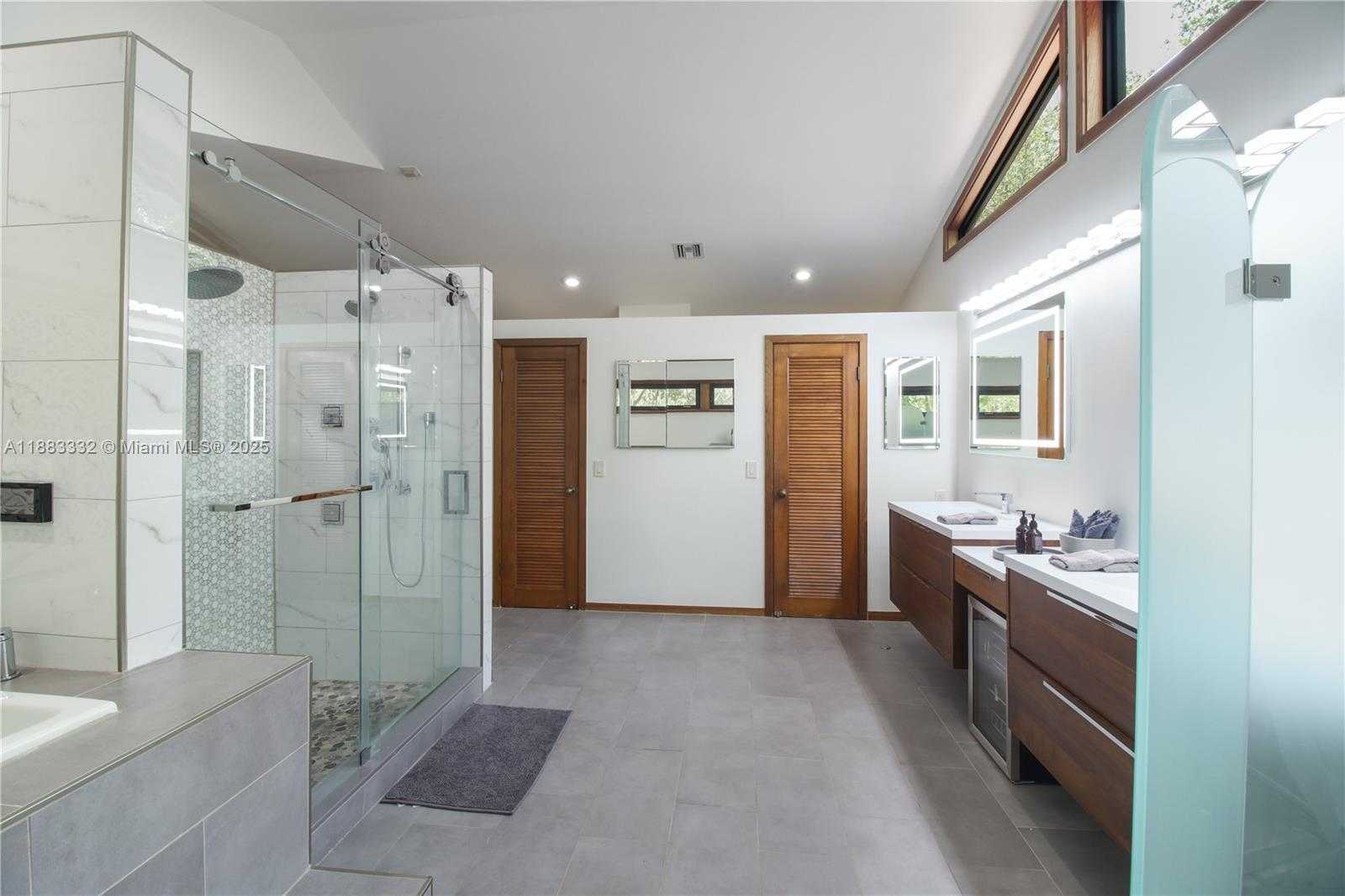 Small Image of 8120 SOUTH WEST 182ND ST, Palmetto Bay Number 42