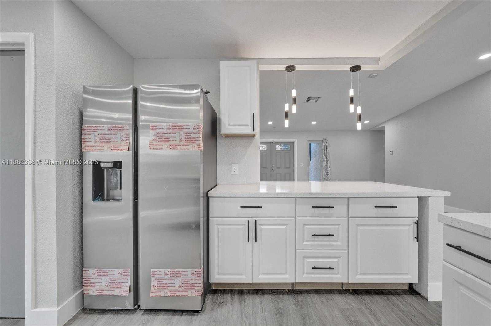 Small Image of 8400 NORTH WEST 7TH ST, Pembroke Pines Number 16