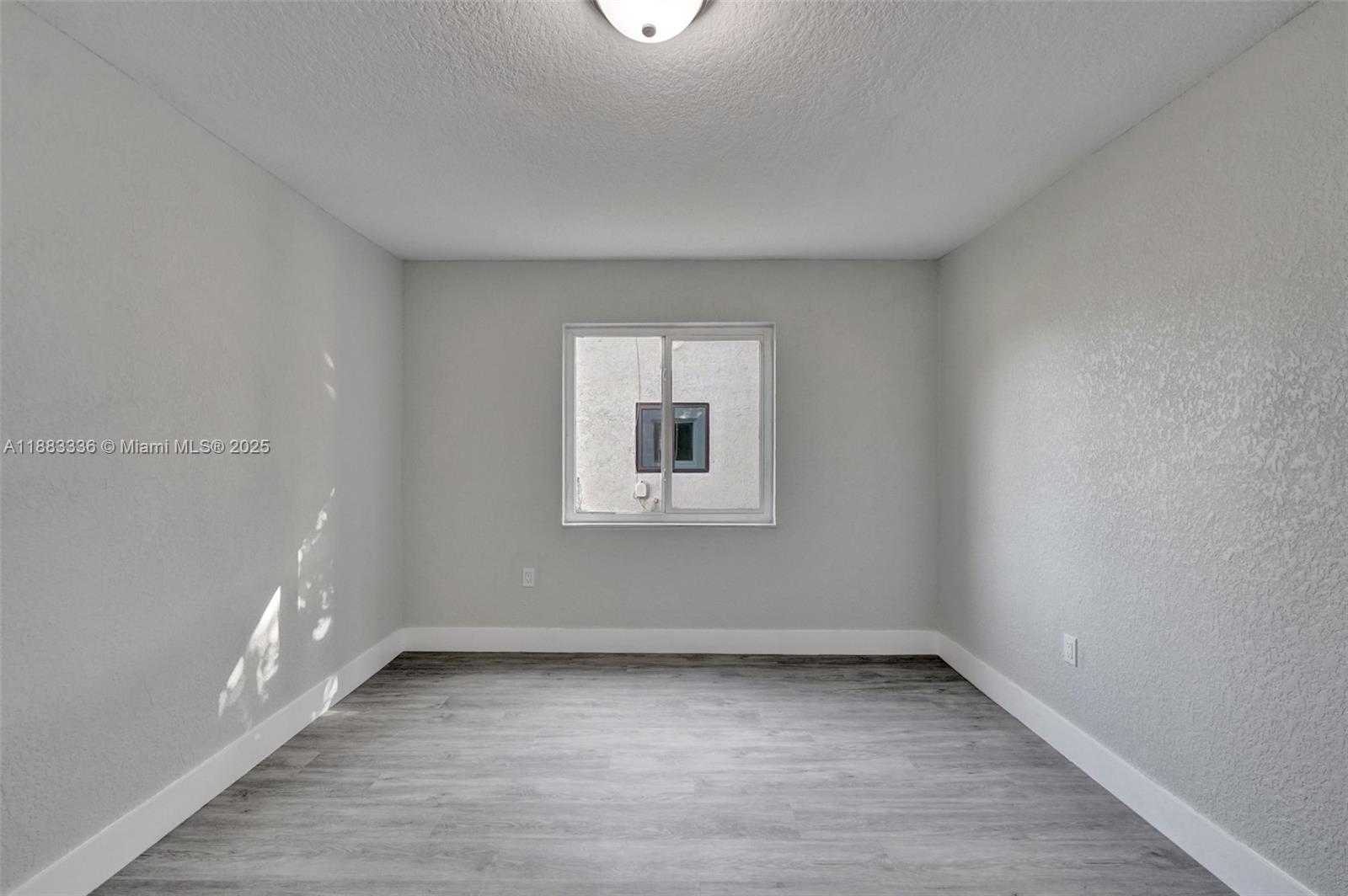 Small Image of 8400 NORTH WEST 7TH ST, Pembroke Pines Number 25