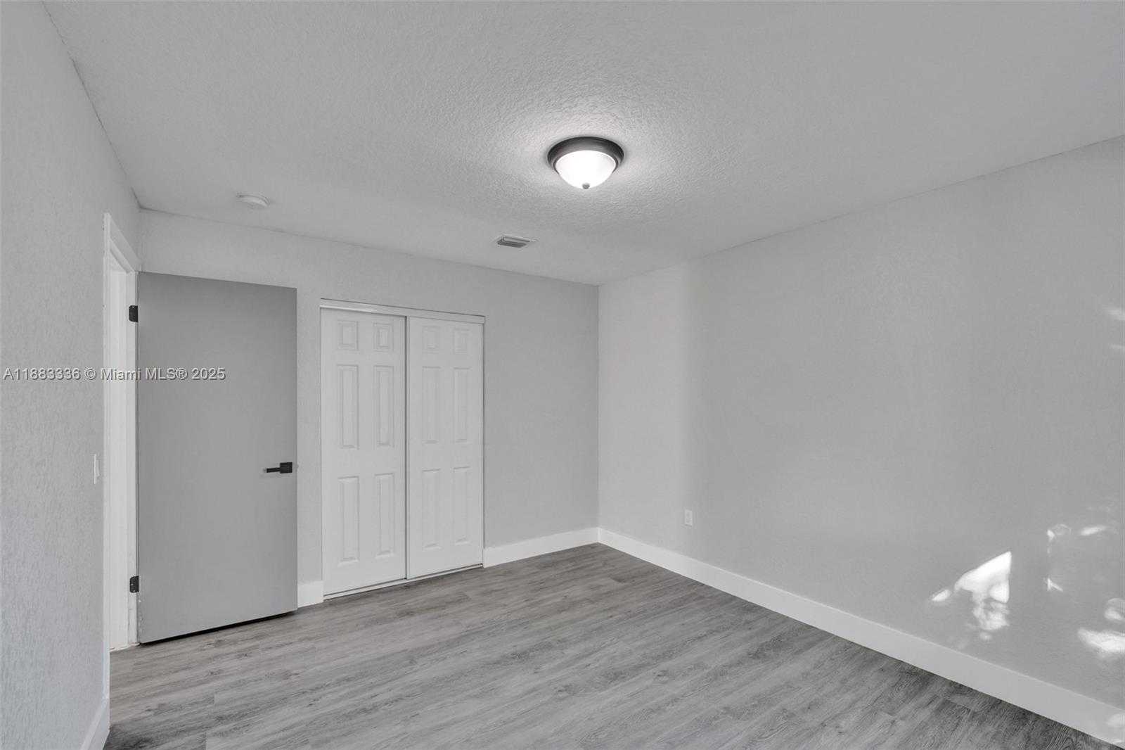 Small Image of 8400 NORTH WEST 7TH ST, Pembroke Pines Number 5