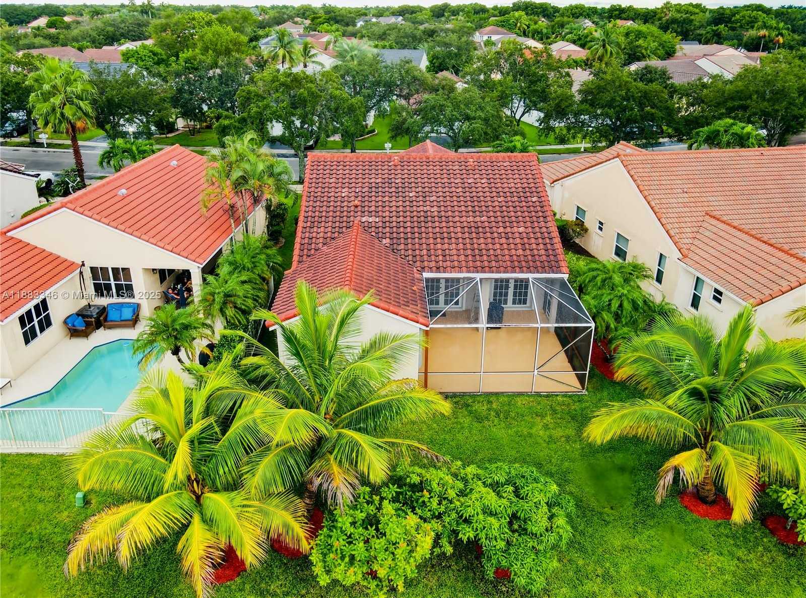 Small Image of 869 SAND CREEK CIR, Weston Number 17
