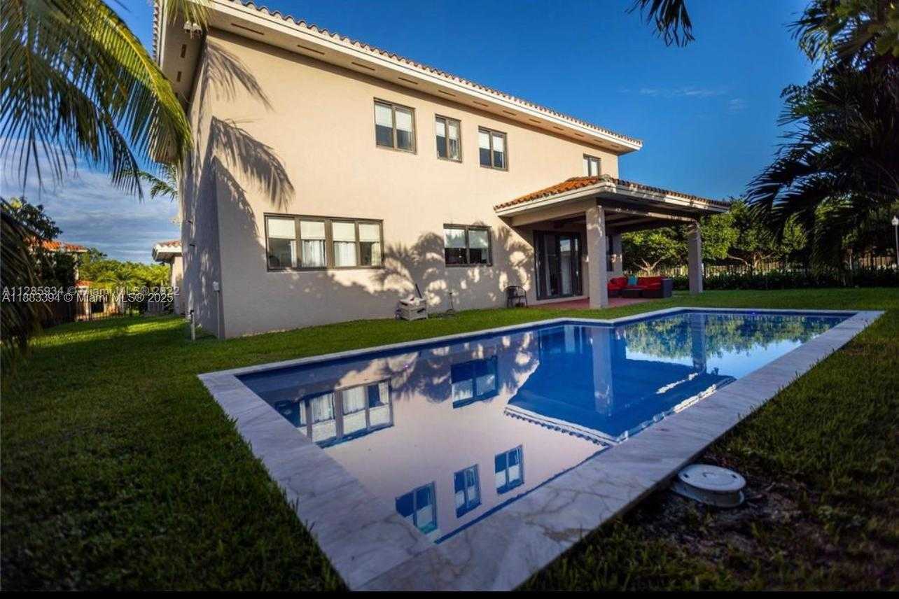 Small Image of 7408 SOUTH WEST 189TH ST, Cutler Bay Number 23