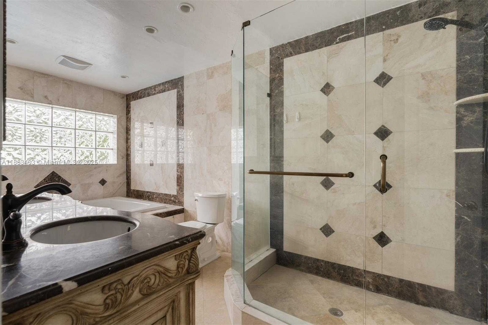 Small Image of 2505 NORTH EAST 35TH DR, Fort Lauderdale Number 6