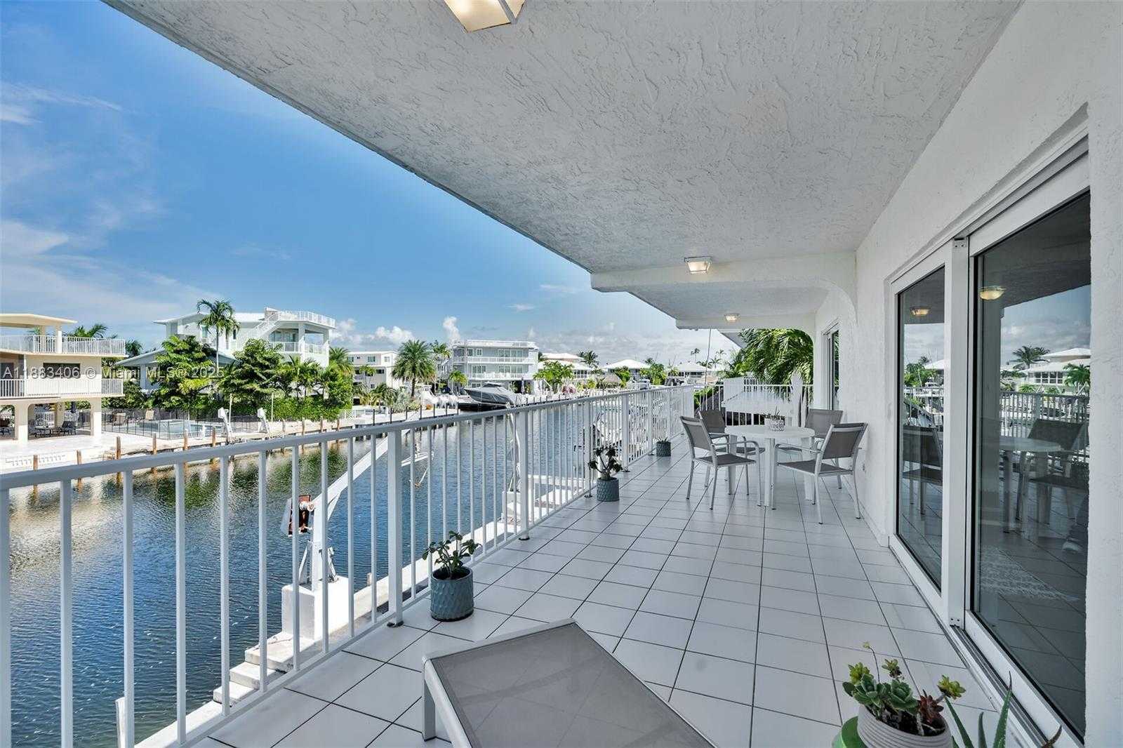 Small Image of 64 WEST PLAZA DEL SOL, Islamorada Number 34