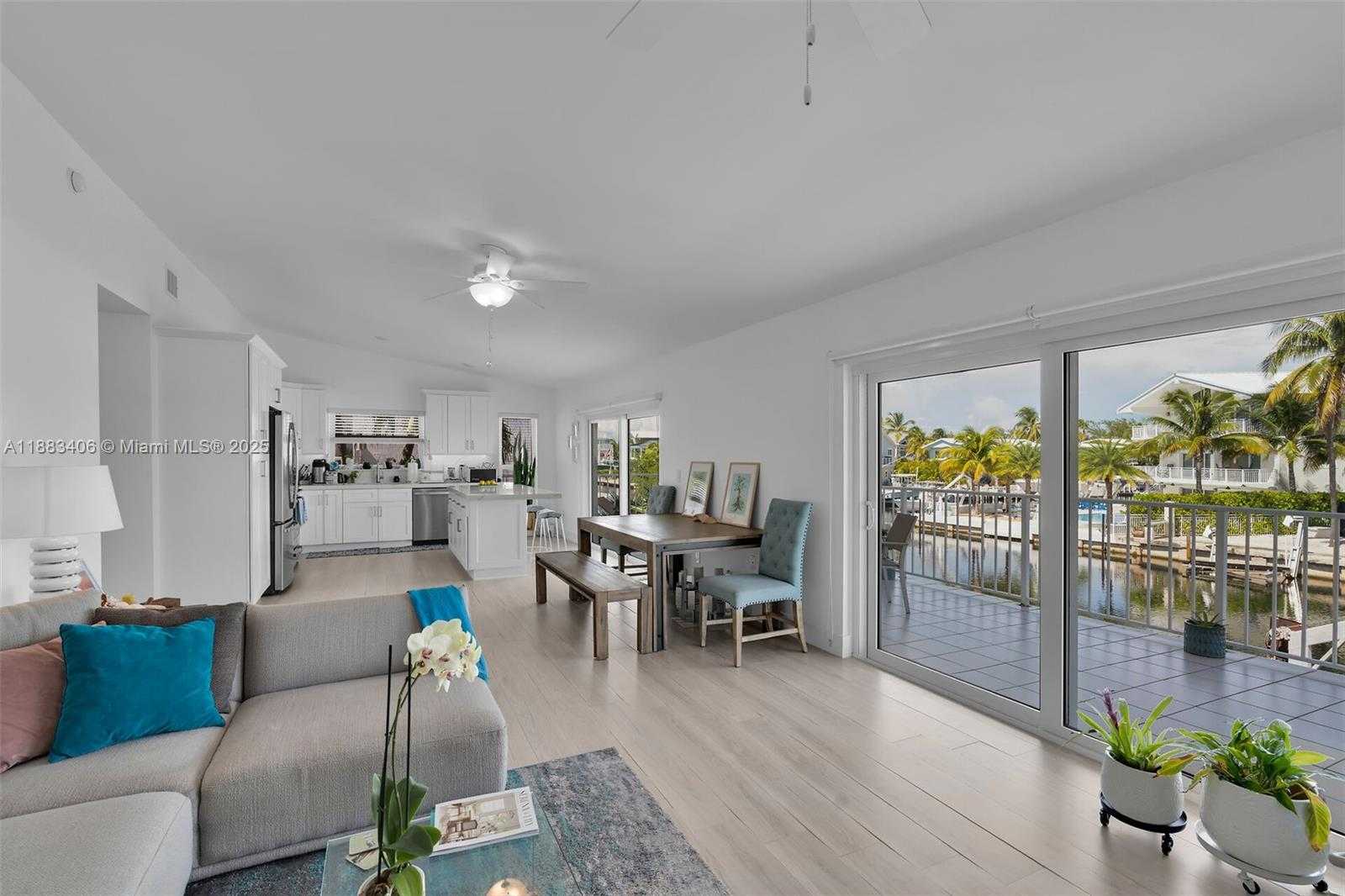 Small Image of 64 WEST PLAZA DEL SOL, Islamorada Number 4