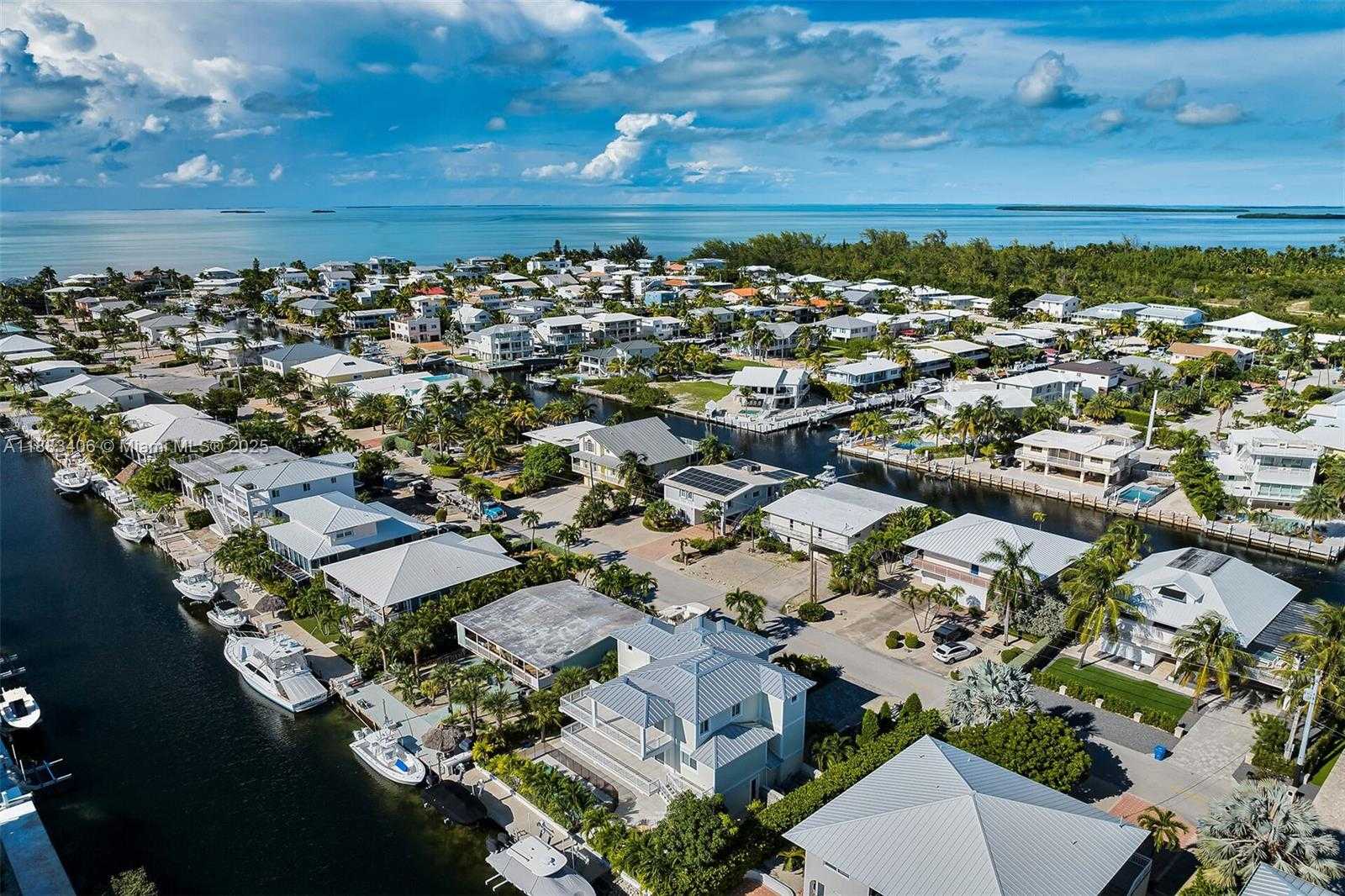 Small Image of 64 WEST PLAZA DEL SOL, Islamorada Number 47