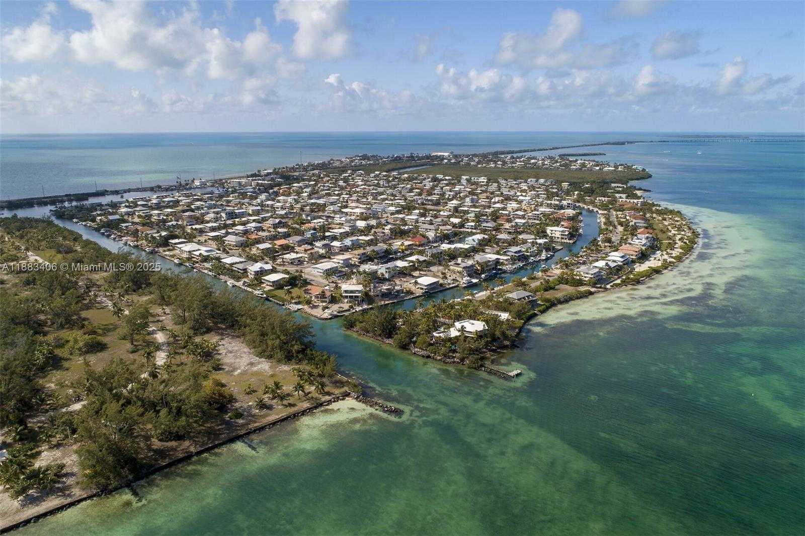 Small Image of 64 WEST PLAZA DEL SOL, Islamorada Number 56