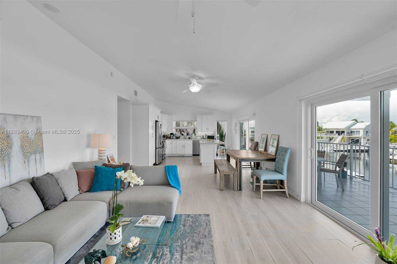 Small Image of 64 WEST PLAZA DEL SOL, Islamorada Number 6