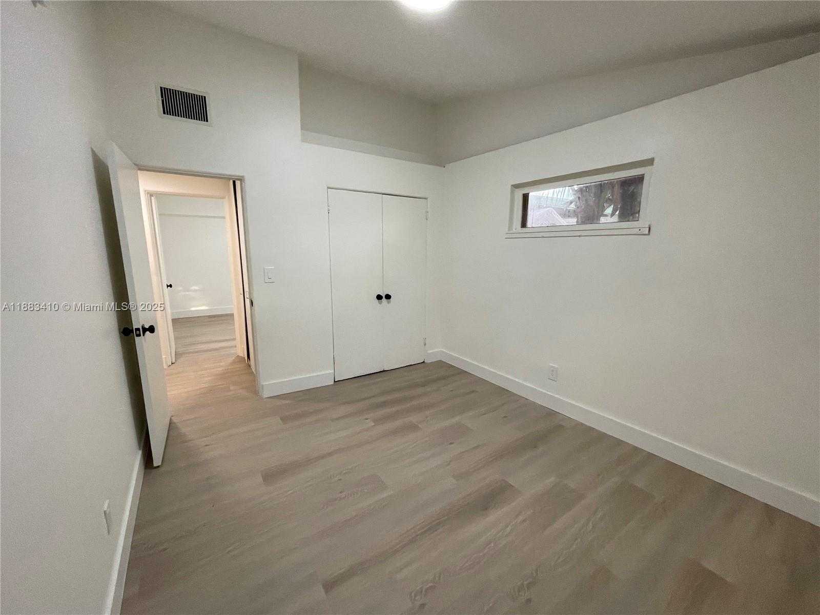 Small Image of 19620 NORTH WEST 5TH CT, Miami Gardens Number 19