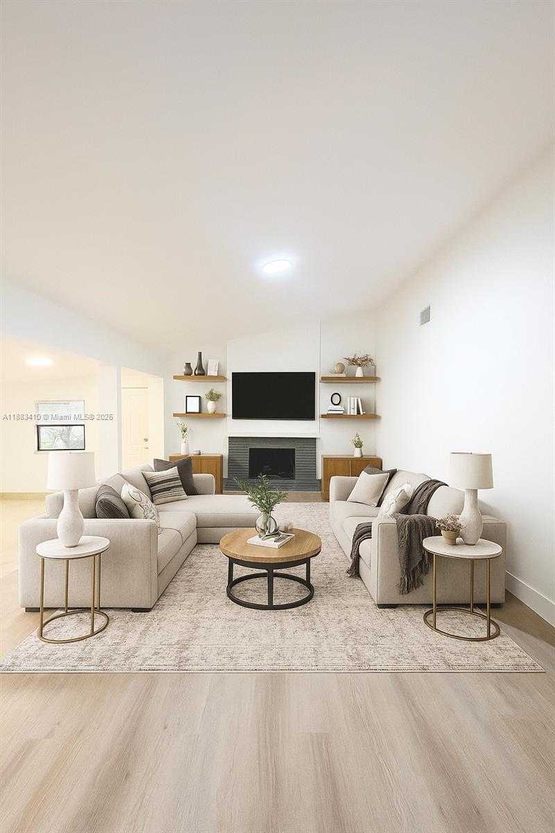 Small Image of 19620 NORTH WEST 5TH CT, Miami Gardens Number 8