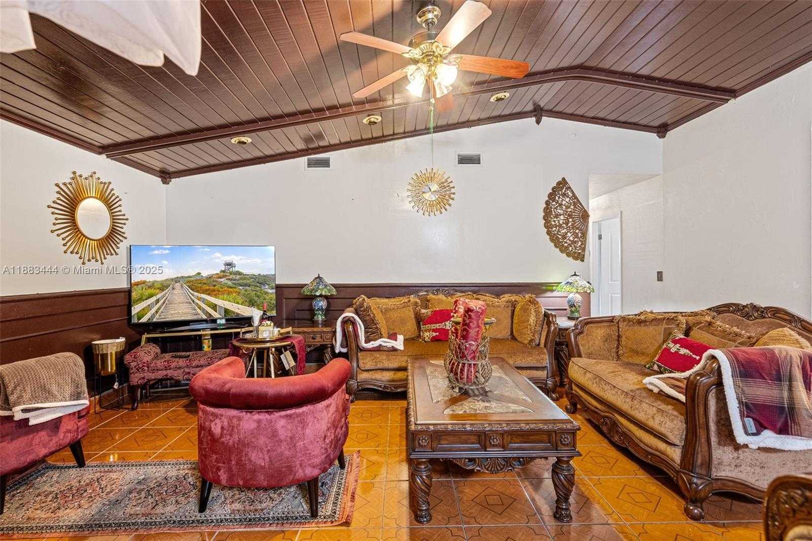 Small Image of 25802 SOUTH WEST 123RD PL, Homestead Number 10