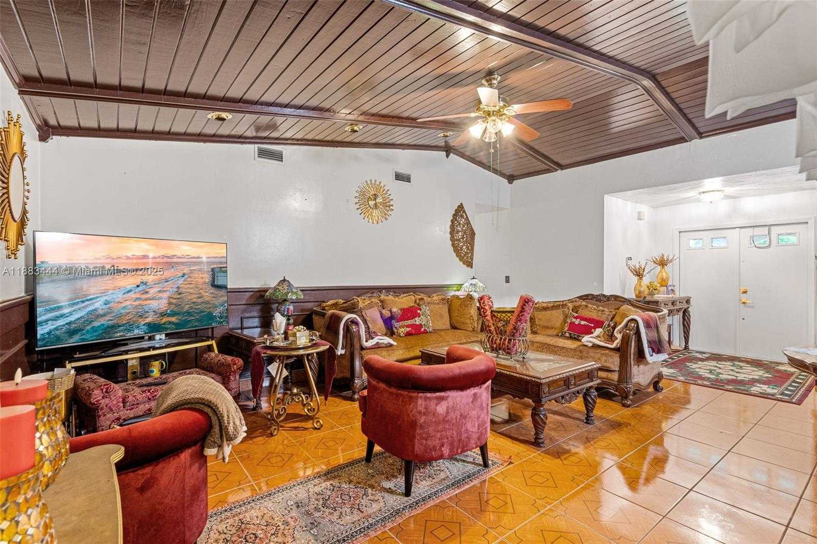 Small Image of 25802 SOUTH WEST 123RD PL, Homestead Number 11