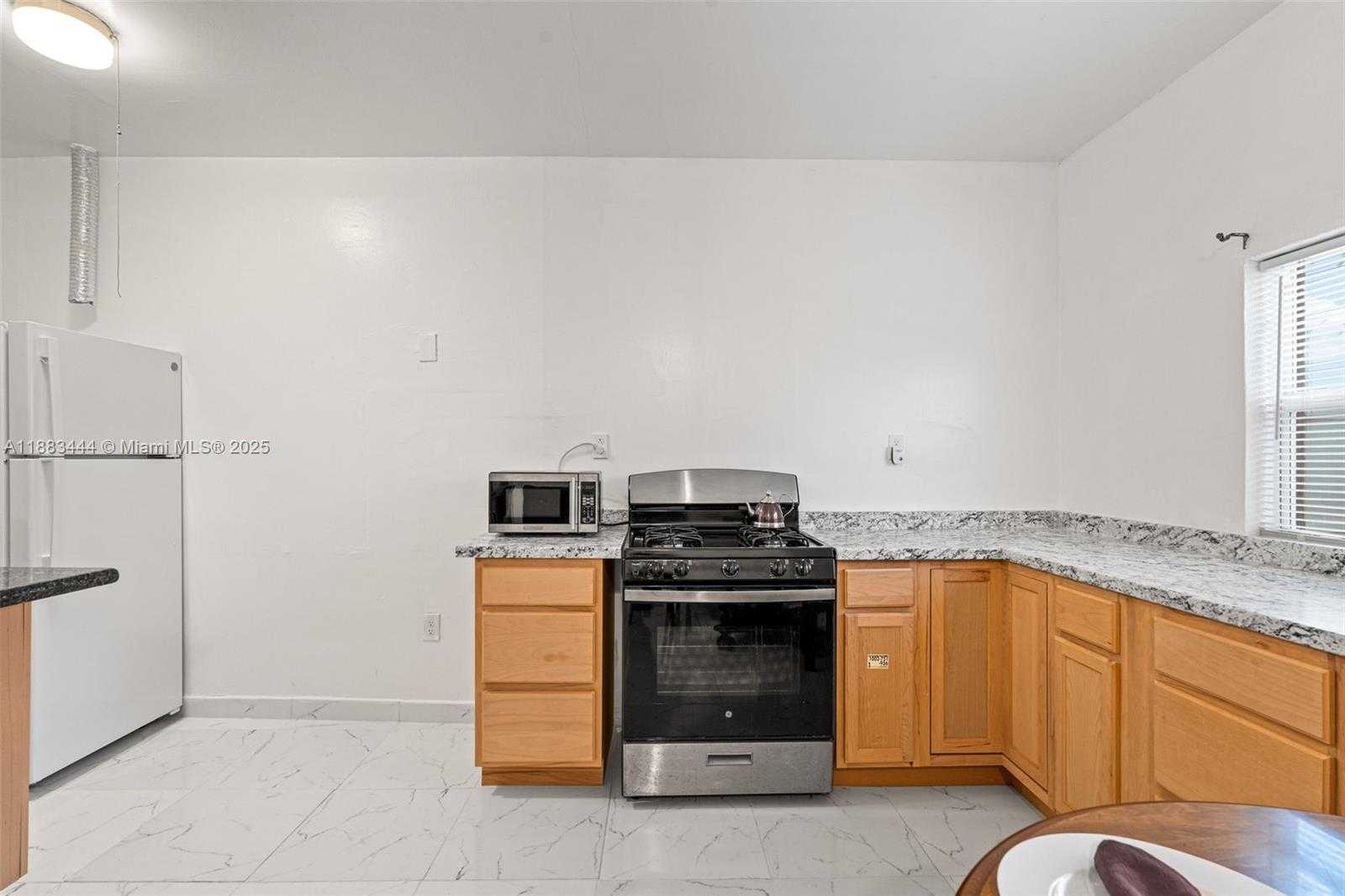 Small Image of 25802 SOUTH WEST 123RD PL, Homestead Number 33