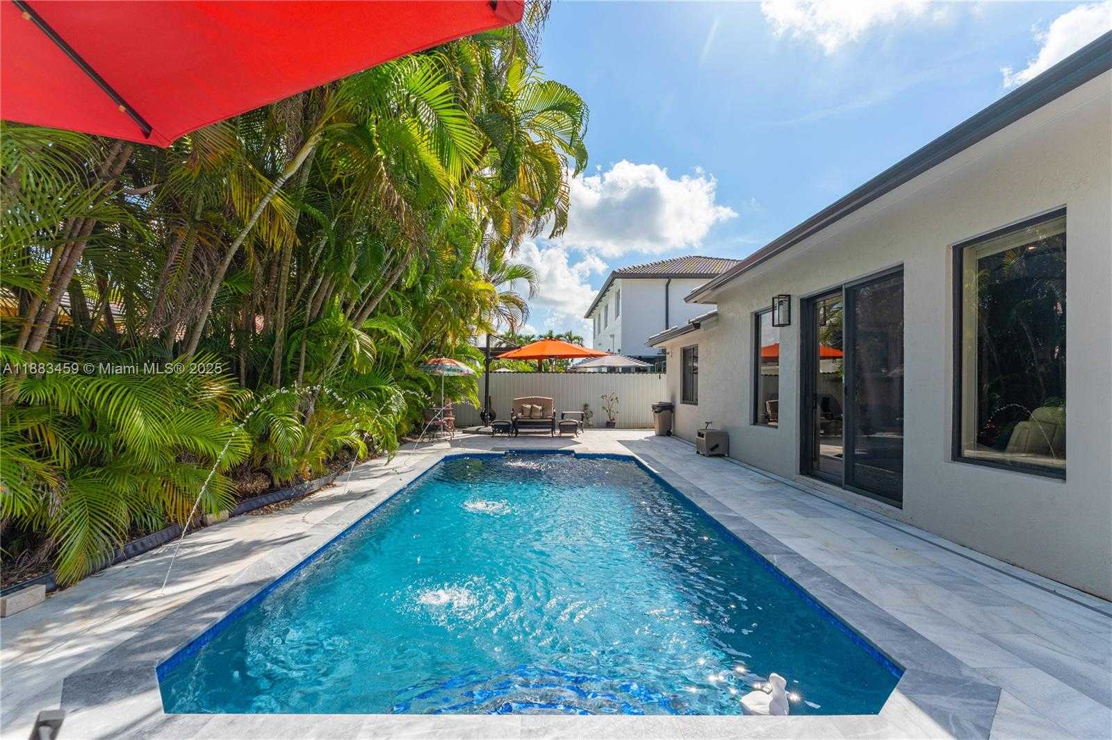 Small Image of 15977 SOUTH WEST 141ST ST, Miami Number 26