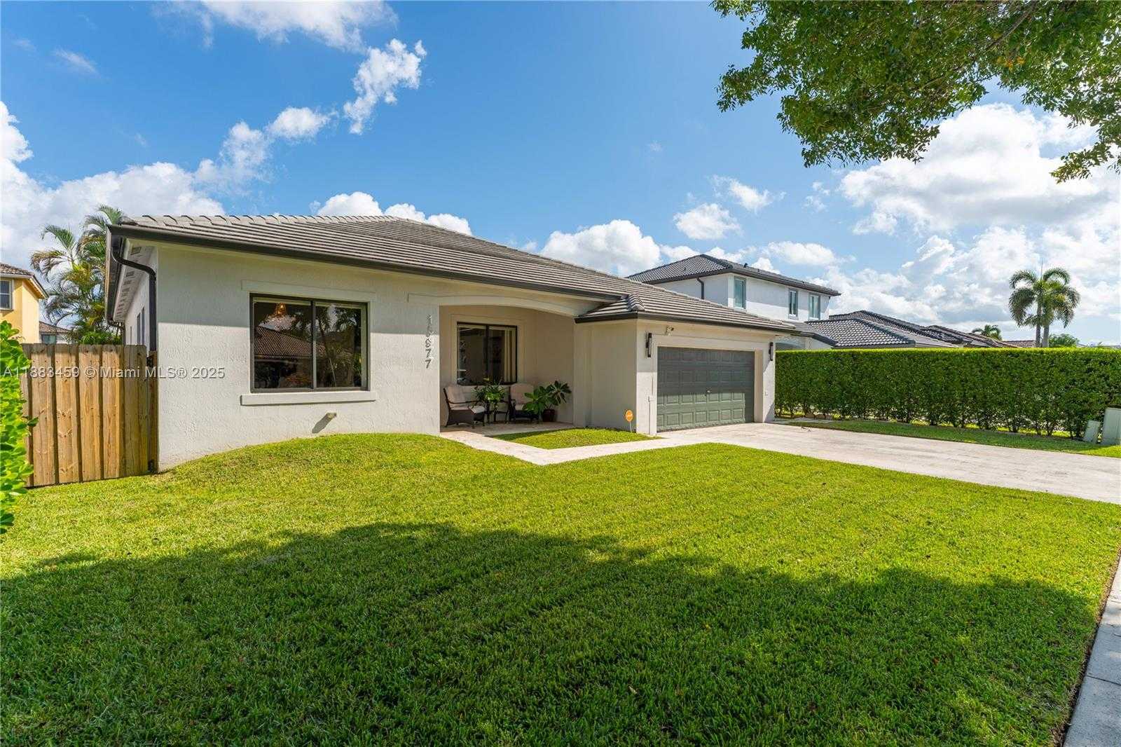 Small Image of 15977 SOUTH WEST 141ST ST, Miami Number 30