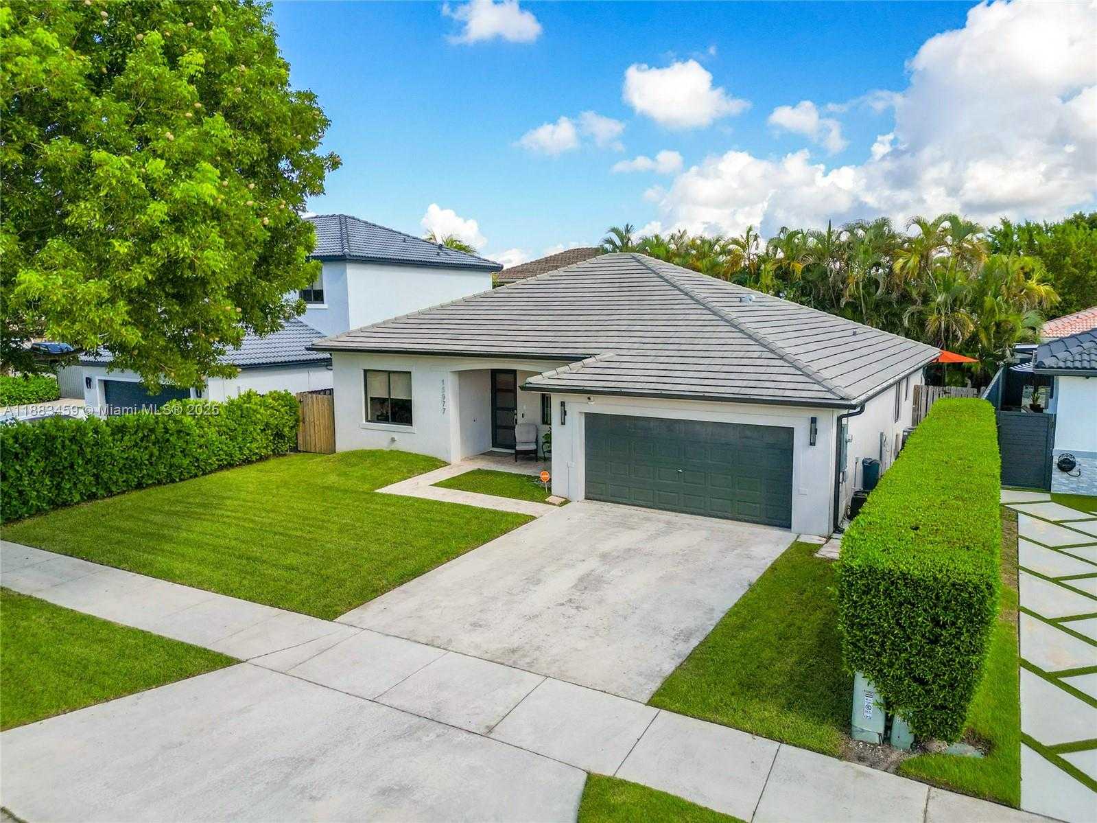Small Image of 15977 SOUTH WEST 141ST ST, Miami Number 31