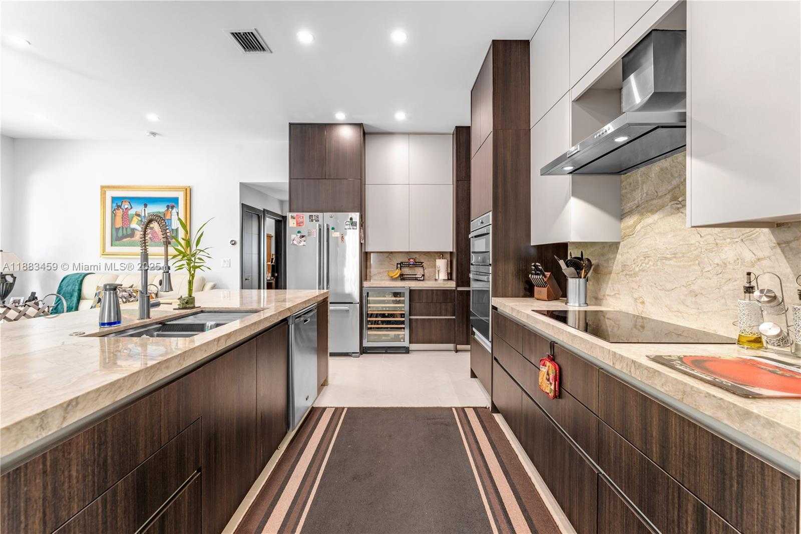 Small Image of 15977 SOUTH WEST 141ST ST, Miami Number 5