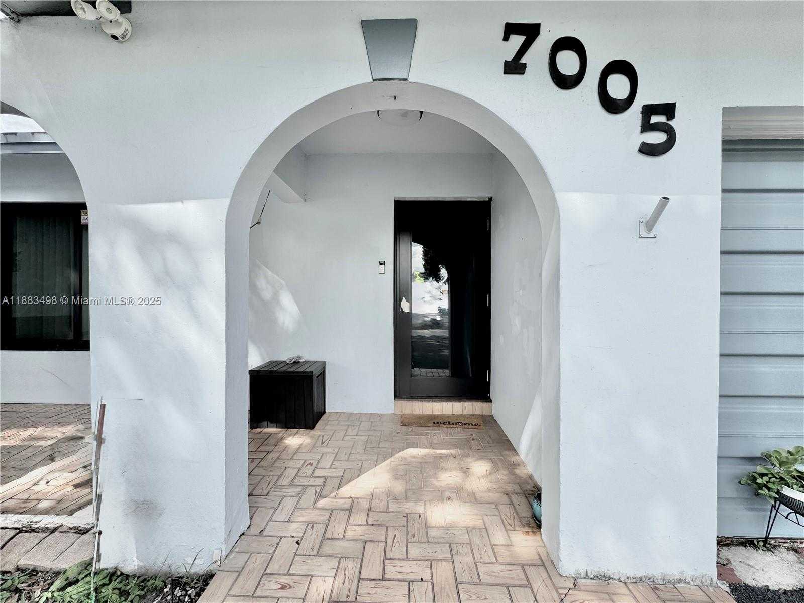 Small Image of 7005 NORTH WEST 94TH AVE, Tamarac Number 11