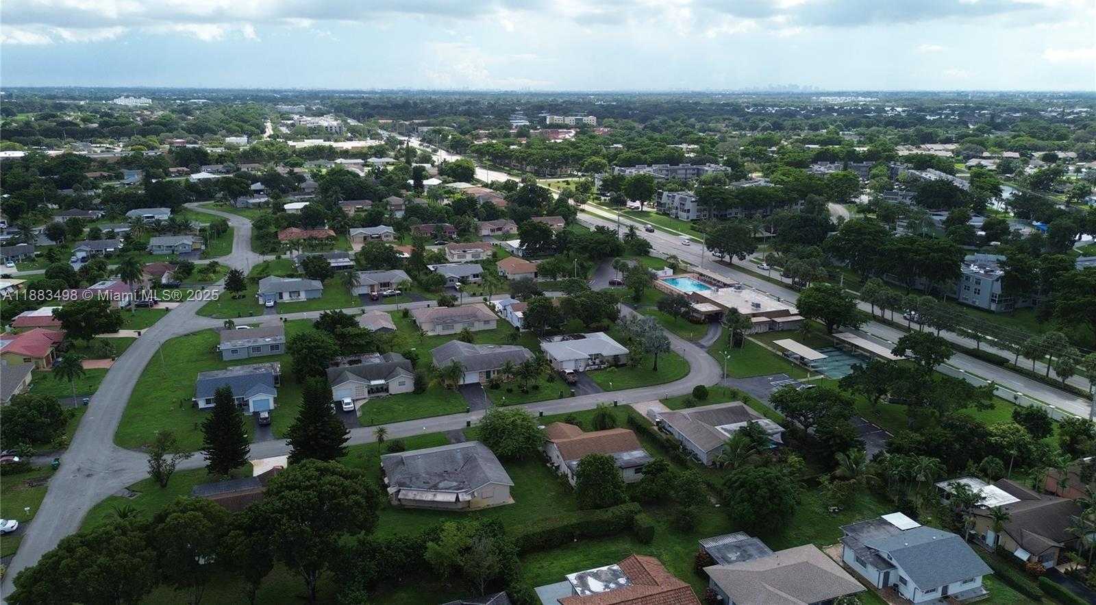 Small Image of 7005 NORTH WEST 94TH AVE, Tamarac Number 38