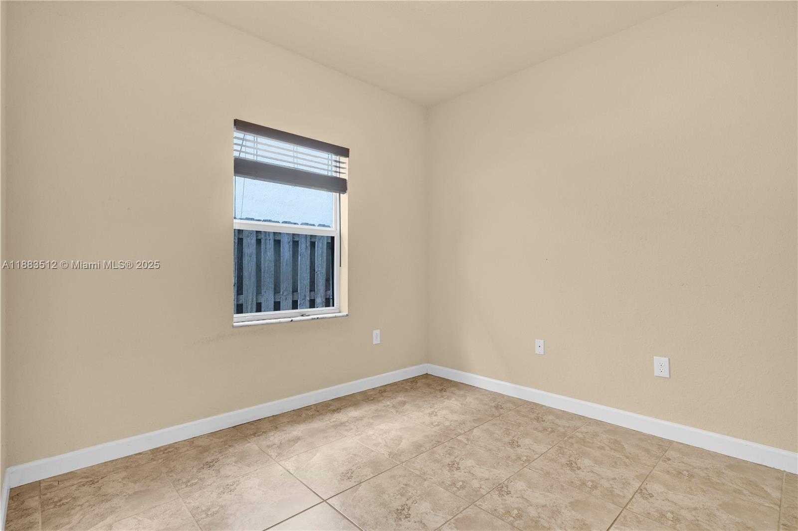 Small Image of 2401 NORTH EAST 4TH ST, Homestead Number 16