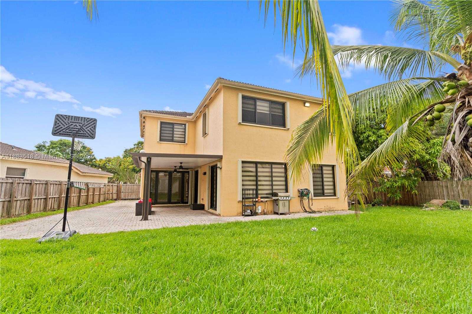 Small Image of 554 NORTH EAST 20TH AVE, Homestead Number 26