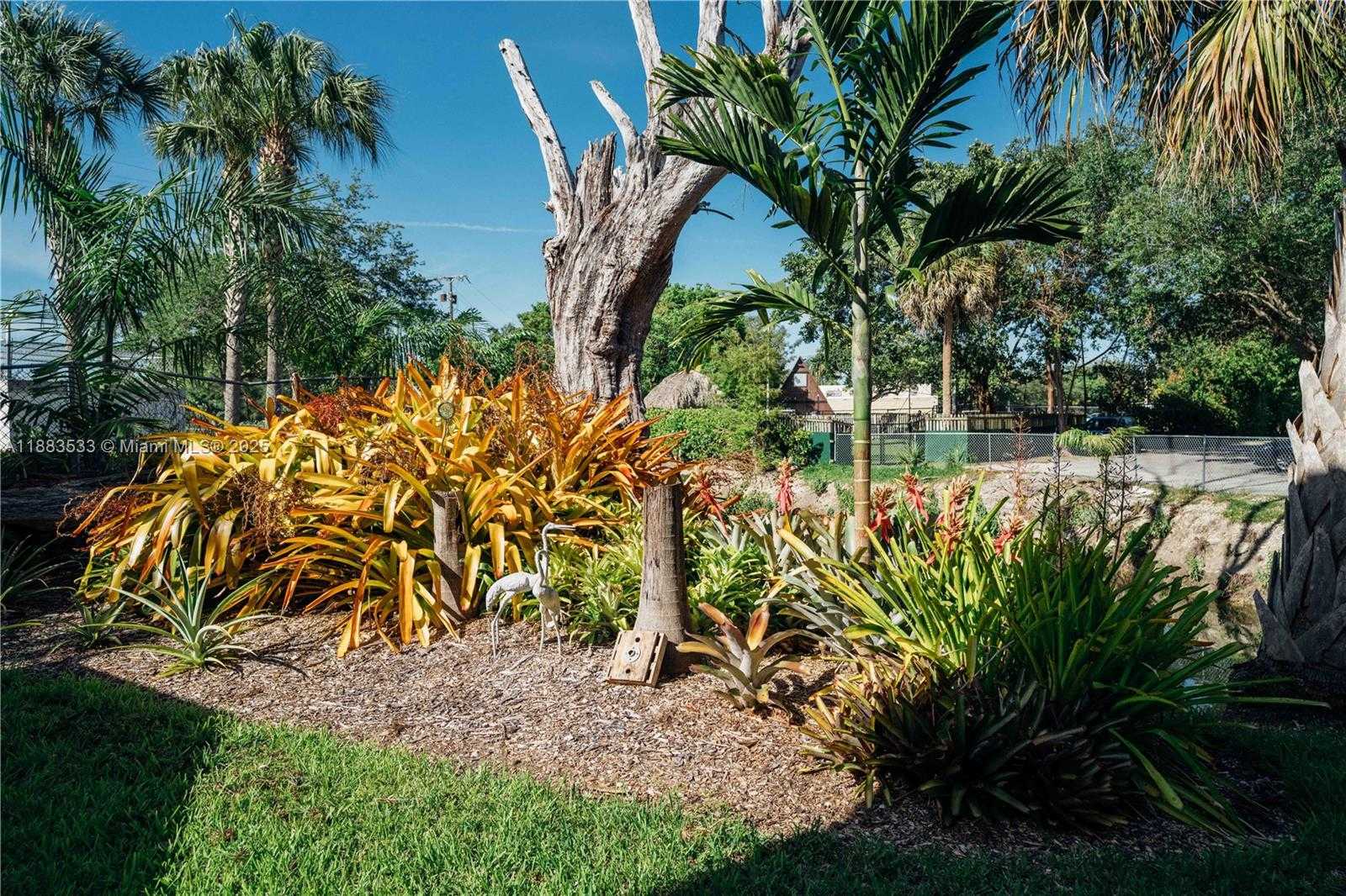 Small Image of 7901 SOUTH WEST 64TH AVE, South Miami Number 26