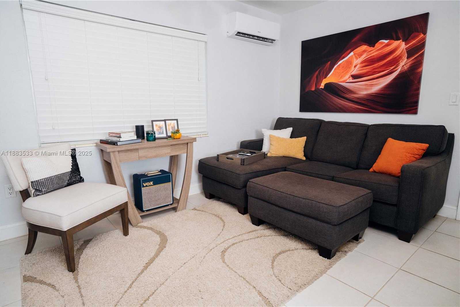 Small Image of 7901 SOUTH WEST 64TH AVE, South Miami Number 3