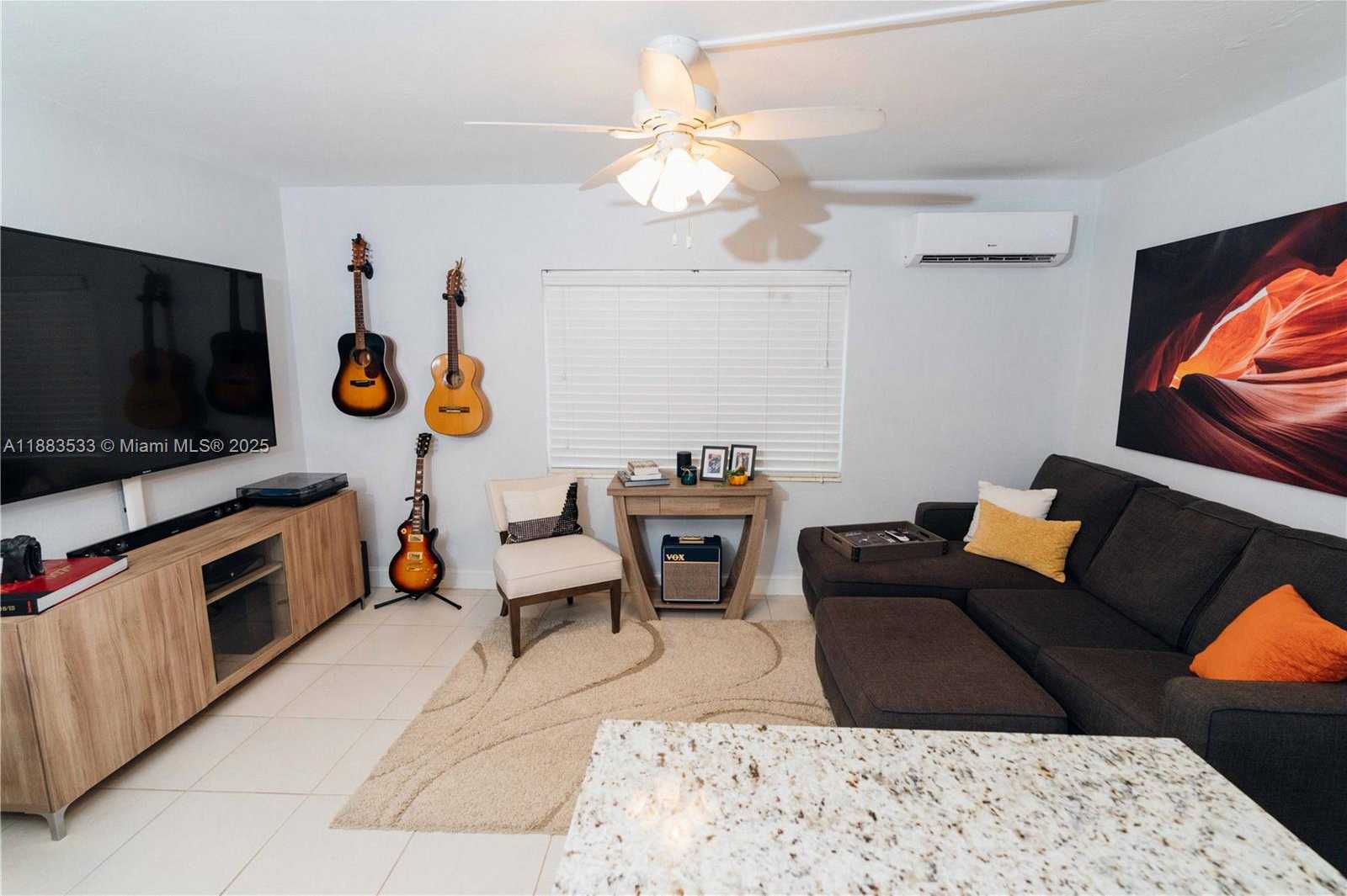 Small Image of 7901 SOUTH WEST 64TH AVE, South Miami Number 8