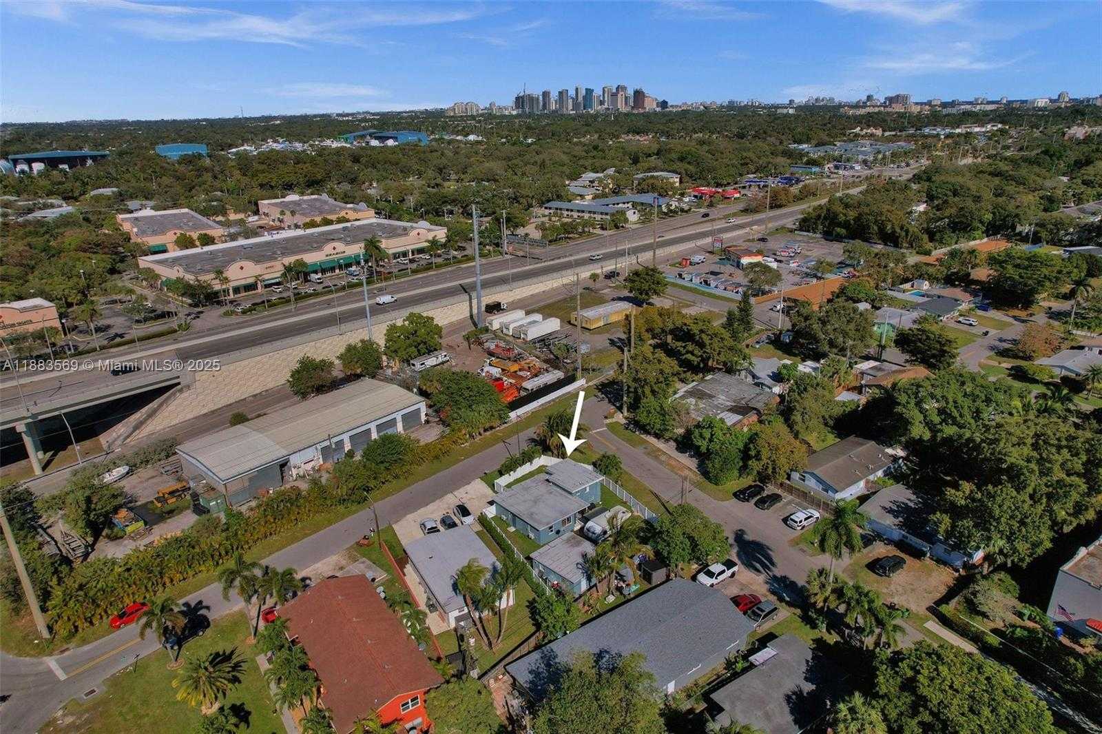 Small Image of 1904 SOUTH WEST 28TH ST, Fort Lauderdale Number 17