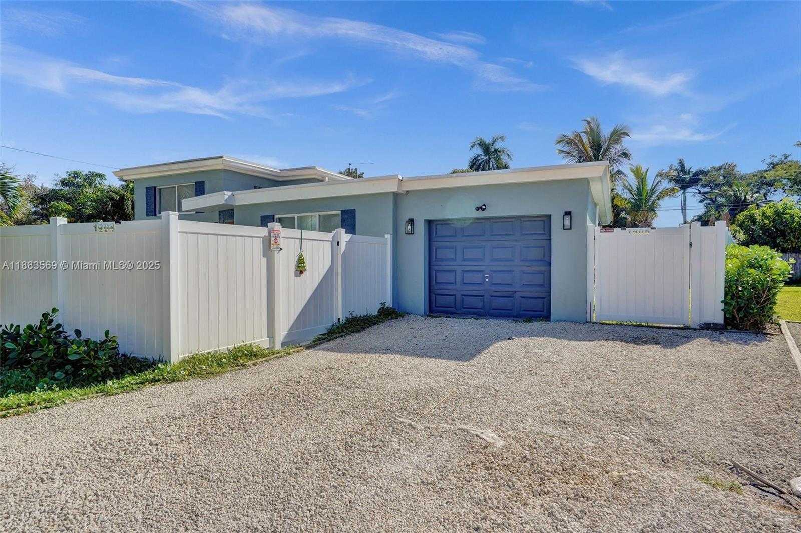 Small Image of 1904 SOUTH WEST 28TH ST, Fort Lauderdale Number 22
