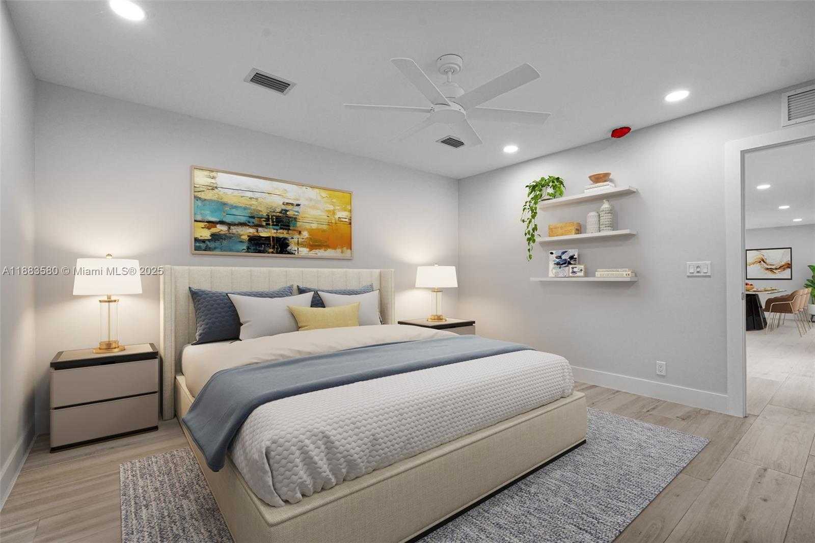 Small Image of 3805 LINCOLN ST, Hollywood Number 7