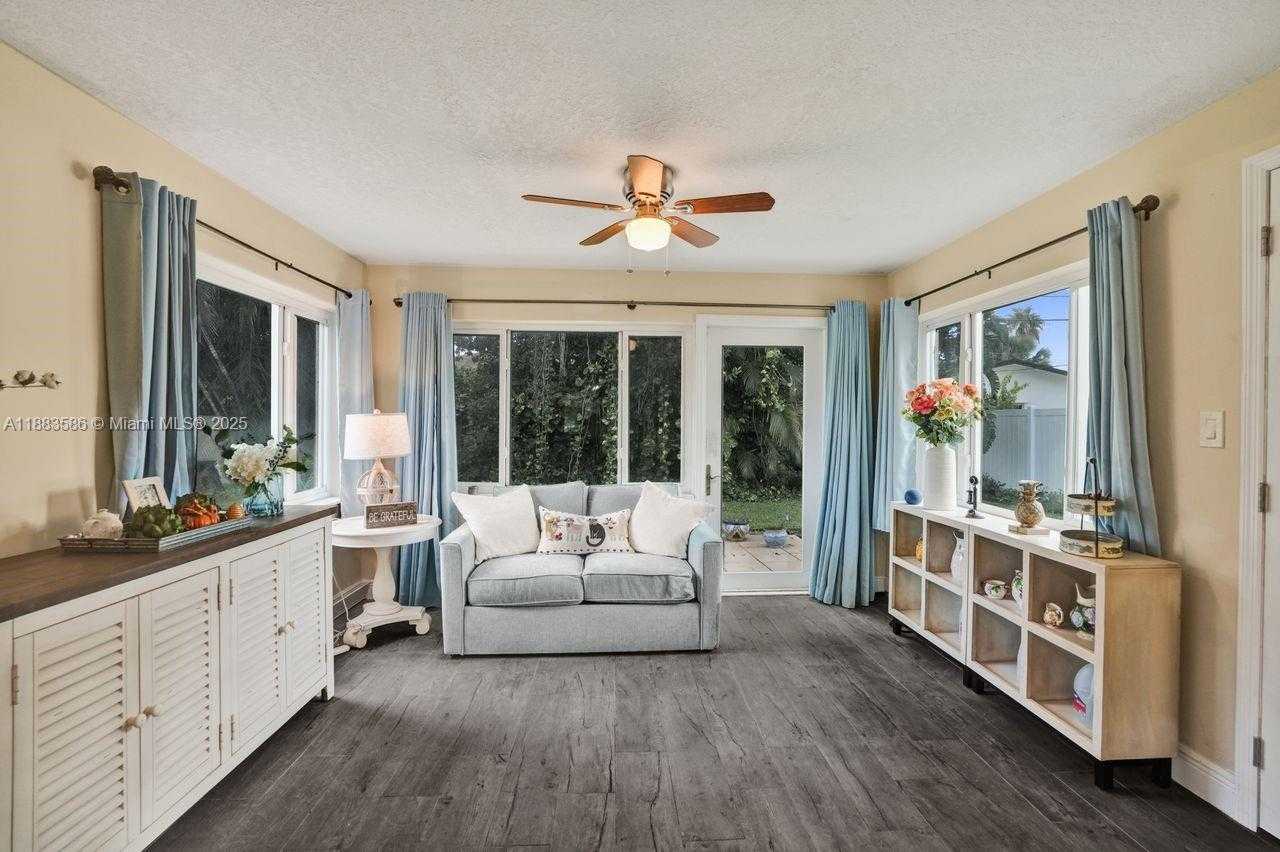 Small Image of 1110 SOUTH WEST 32ND ST, Fort Lauderdale Number 10