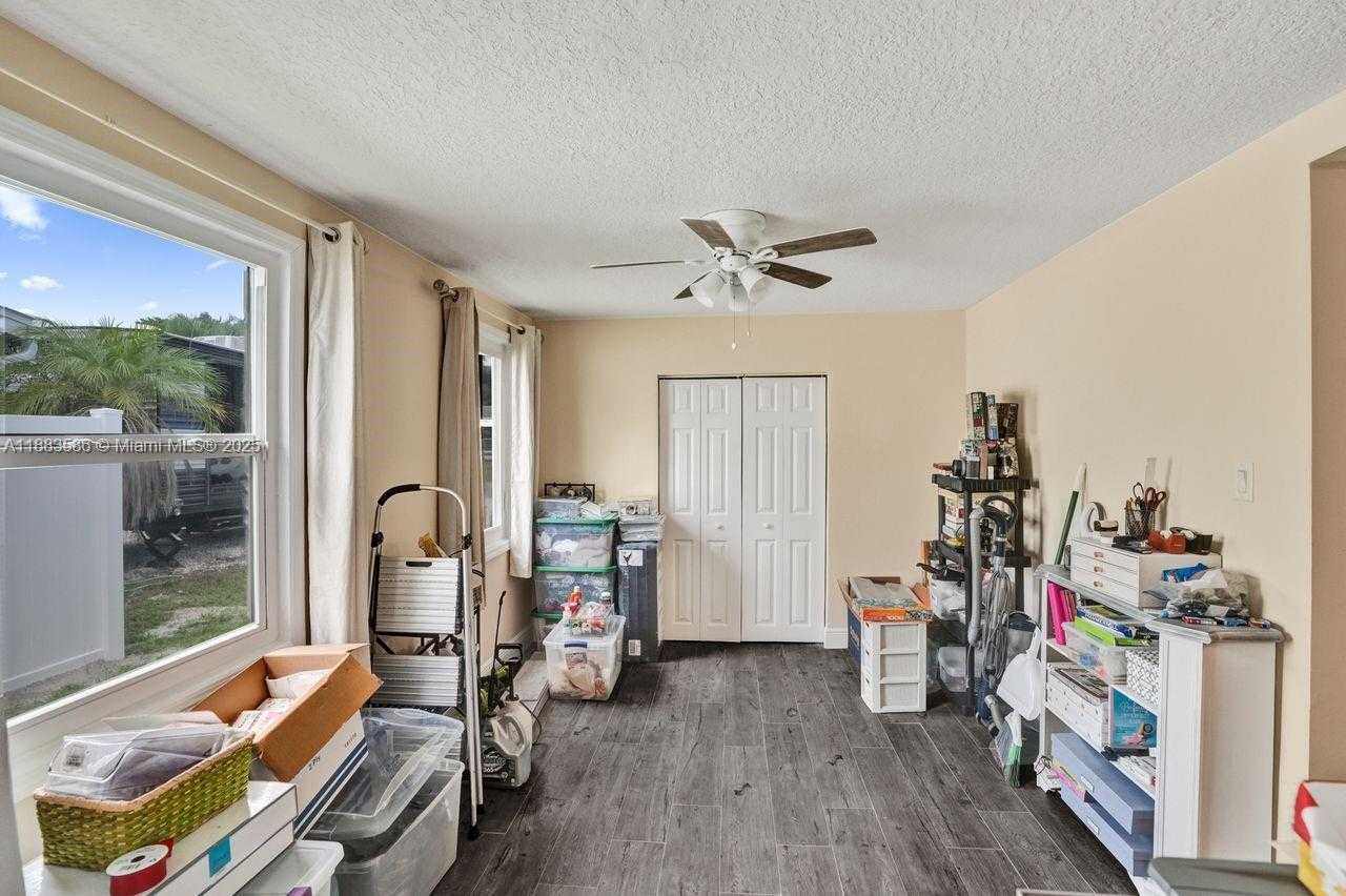 Small Image of 1110 SOUTH WEST 32ND ST, Fort Lauderdale Number 25