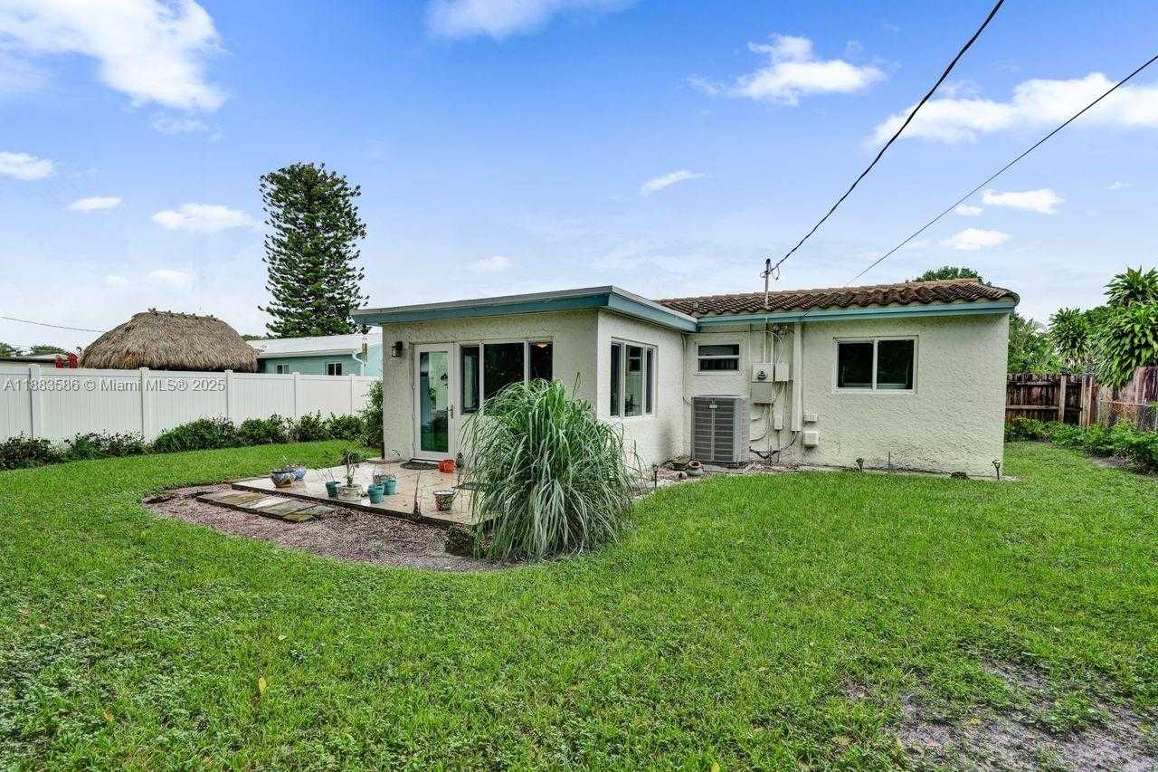 Small Image of 1110 SOUTH WEST 32ND ST, Fort Lauderdale Number 29