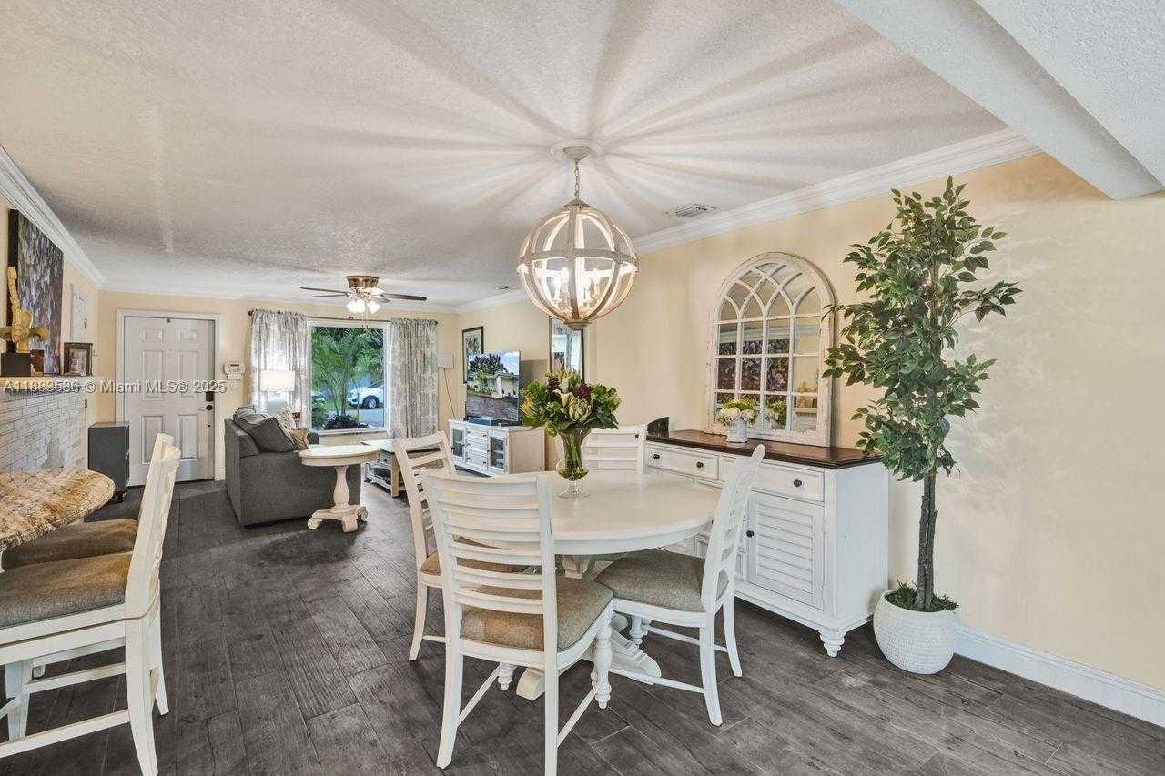 Small Image of 1110 SOUTH WEST 32ND ST, Fort Lauderdale Number 8