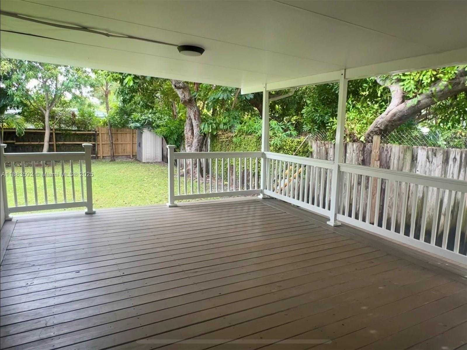 Small Image of 1154 BIARRITZ DR, Miami Beach Number 17