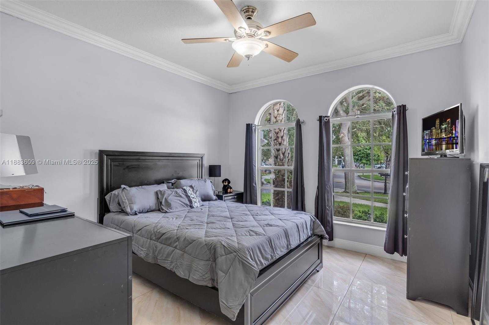 Small Image of 5250 SOUTH WEST 134TH AVE, Miramar Number 17