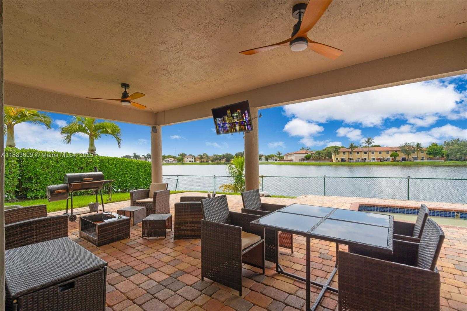 Small Image of 5250 SOUTH WEST 134TH AVE, Miramar Number 2