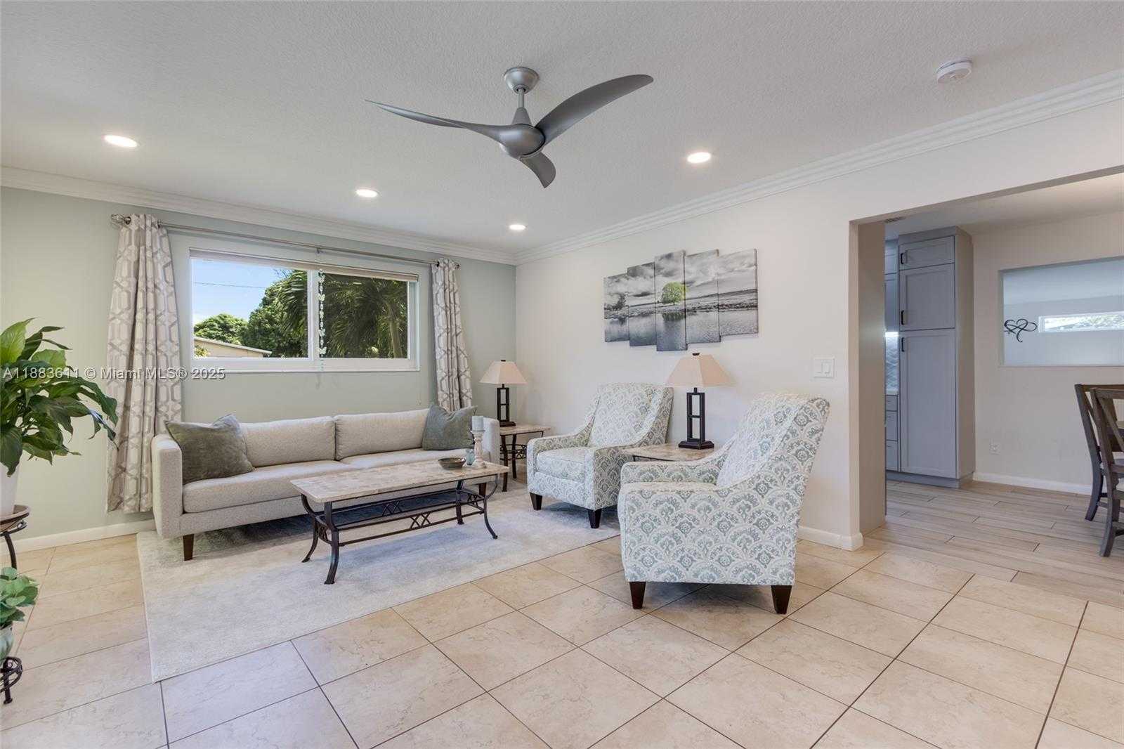 Small Image of 210 SOUTH WEST 64TH AVE, Pembroke Pines Number 10
