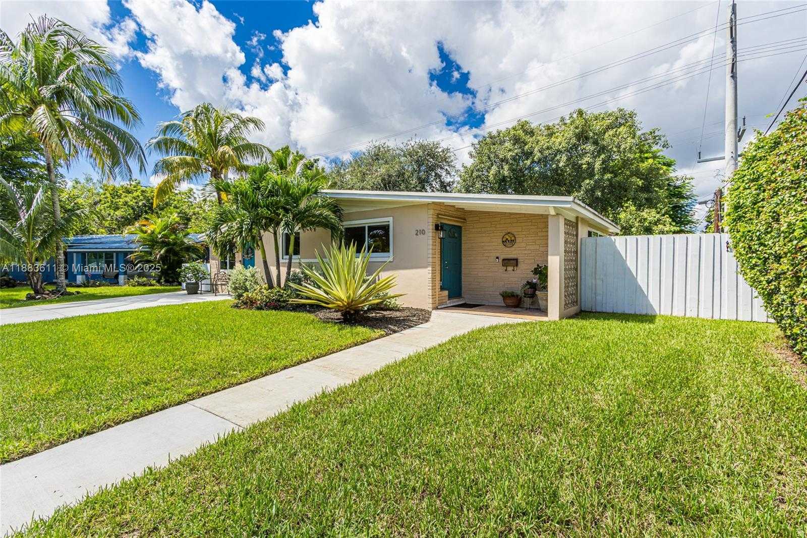Small Image of 210 SOUTH WEST 64TH AVE, Pembroke Pines Number 28